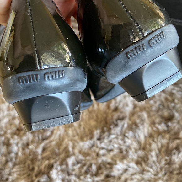 Rare Miu Miu patent leather Ballet slip on with buckle. Never worn! - Picture 3 of 7